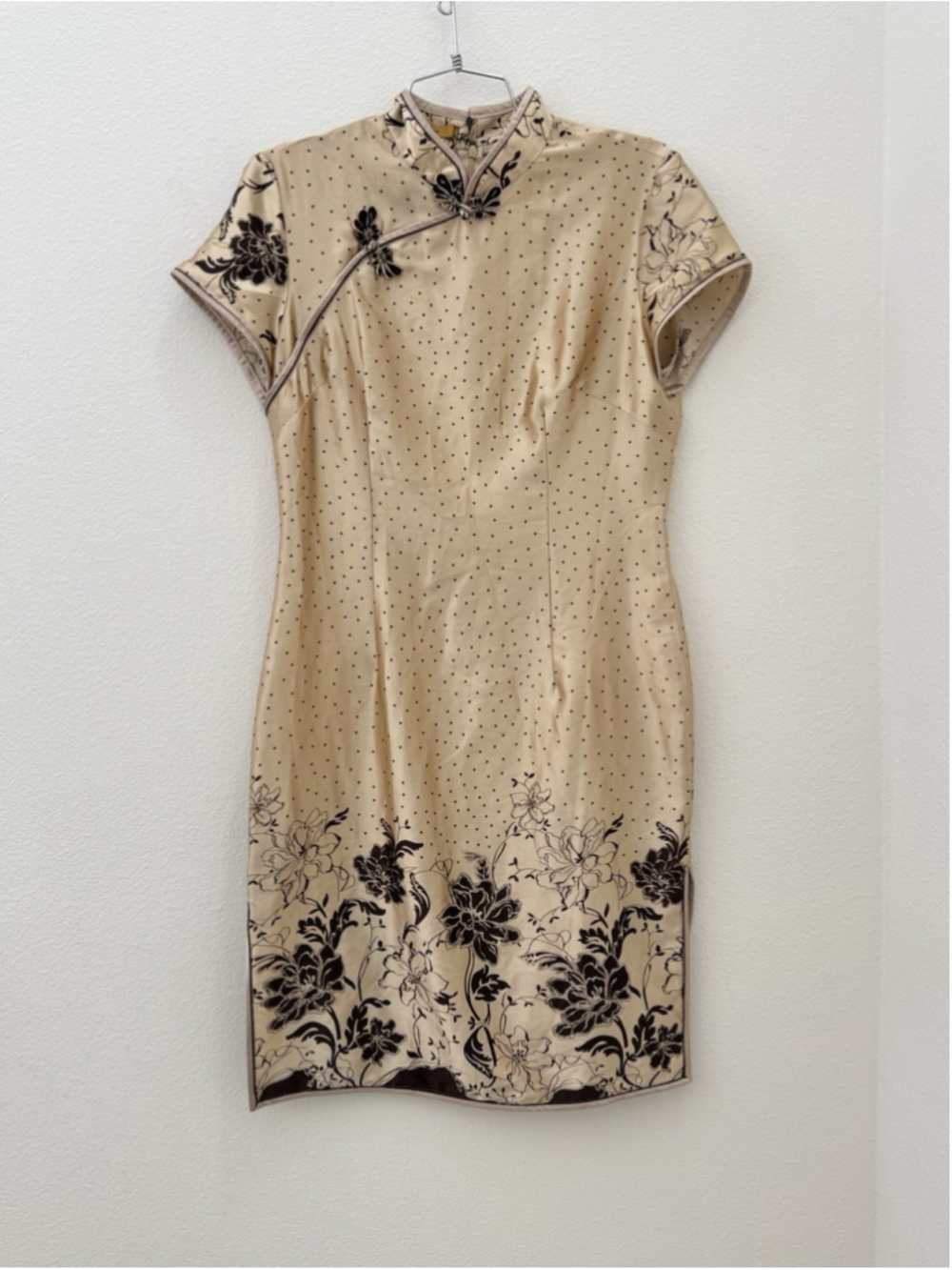 Vintage Cheongsam/Qipao Dress with Floral Print